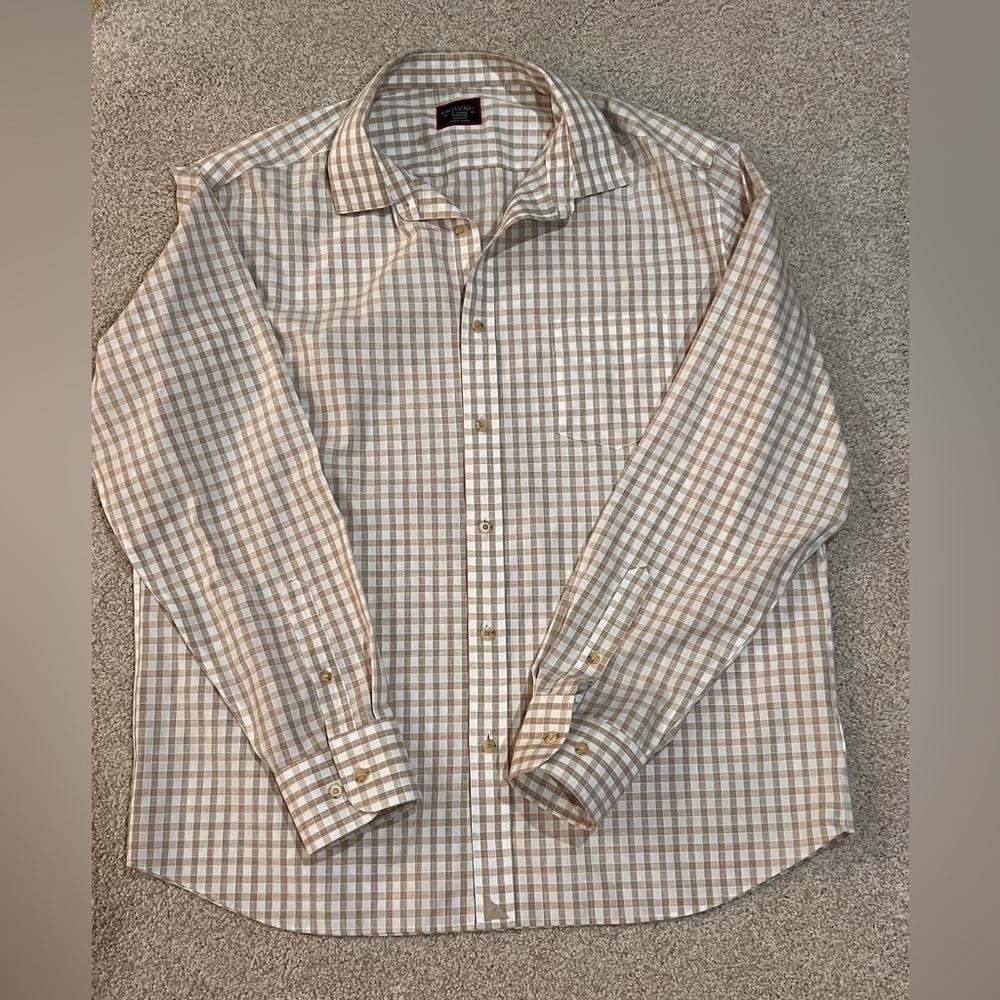 Good used condition untuckit shirt Men’s XL